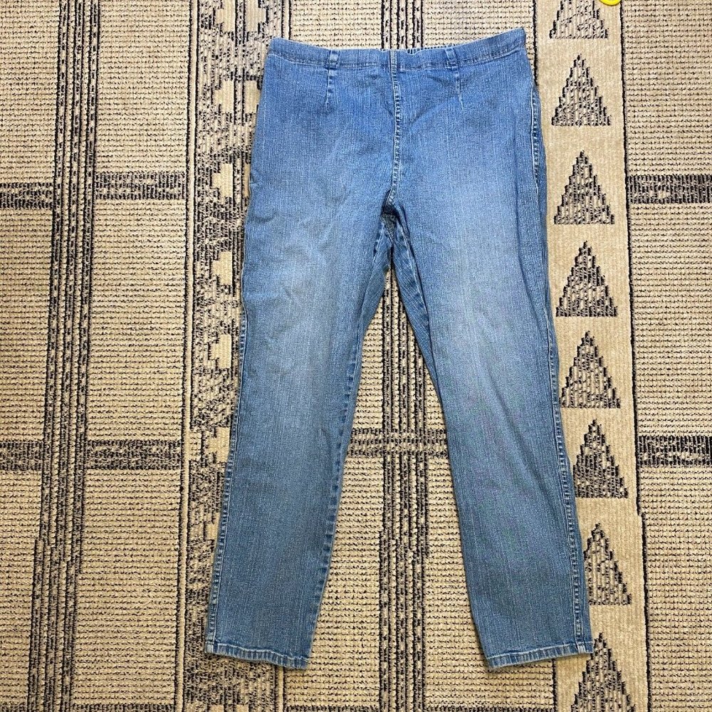 White Stag,  Pull On Jeans Size L Large 12/14 Petite Straight Leg Stretch Womens